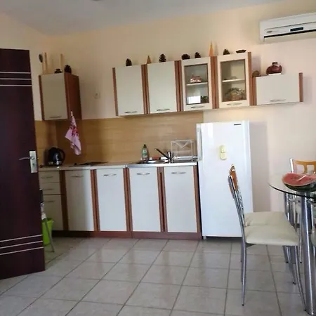 Sanny Garden Апартамент Слънчев бряг