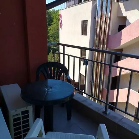 Sanny Garden Апартамент Слънчев бряг