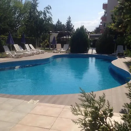 Sanny Garden Sluneční pobřeží
